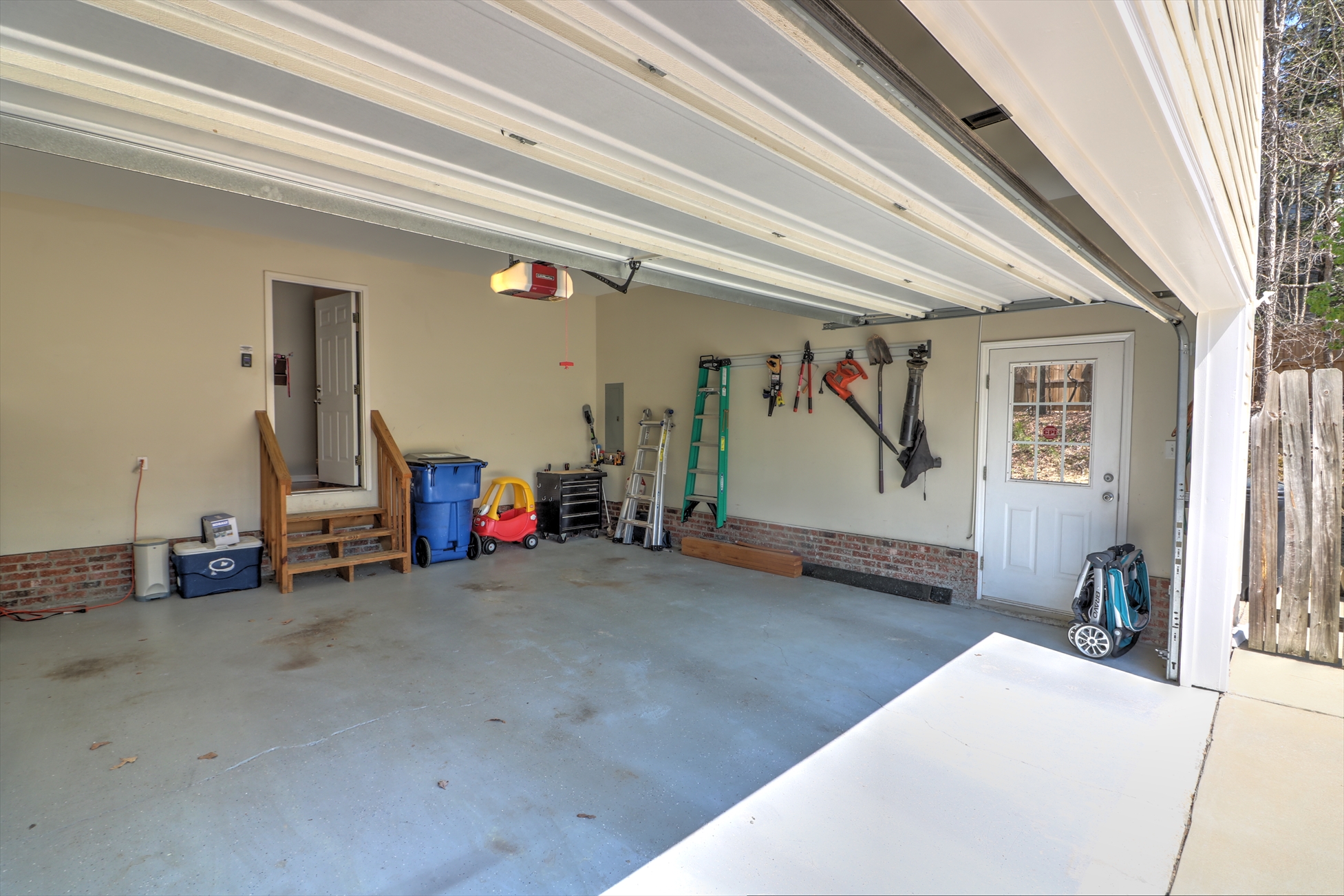 listings-archive-webb-realty-group