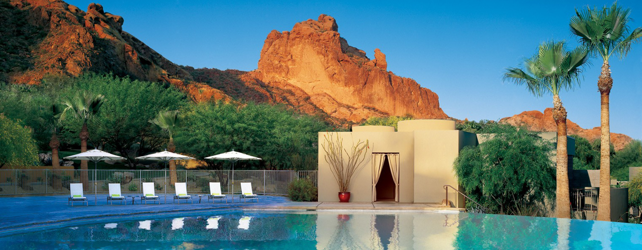 sanctuary-at-camelback-pool-1