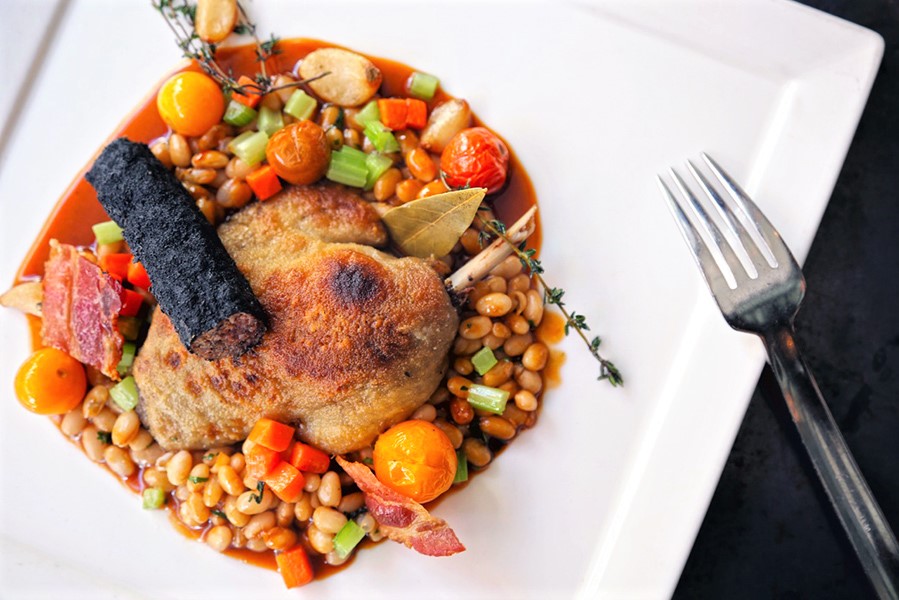 arw-duck-cassoulet