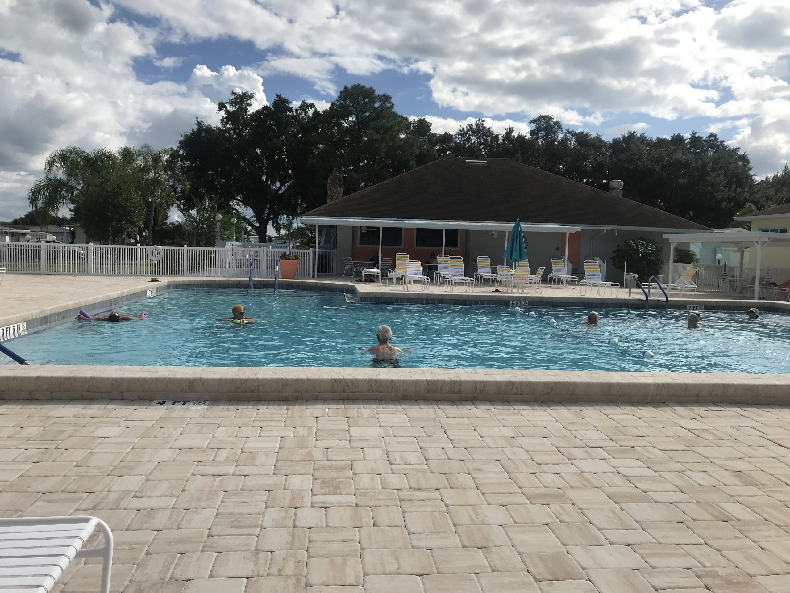 RESIDENTIAL FOR SALE 20 SADDLEBAG TRAIL LAKE WALES, FL Cheryl Bossarte