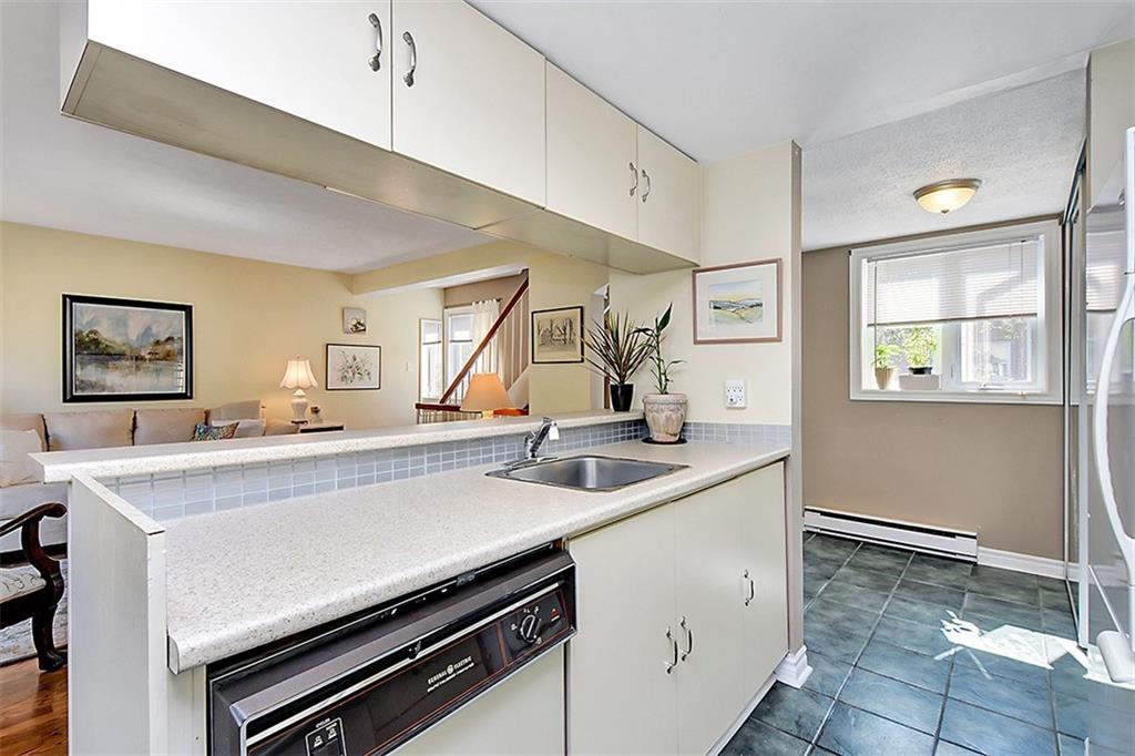 RENTED on Shillington Ave in Carlington Ottawa Graham b Ottawa