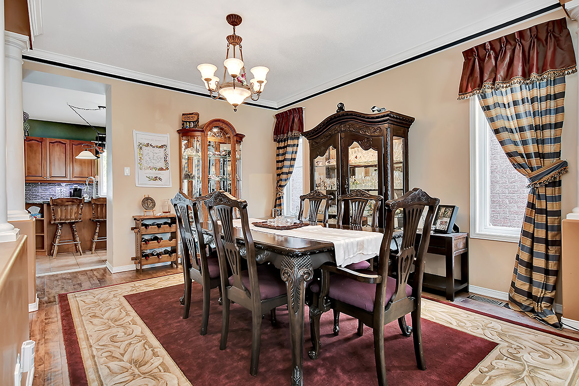 SOLD Stunning Luxury Home in Chapel Hill South Ottawa ON Graham b