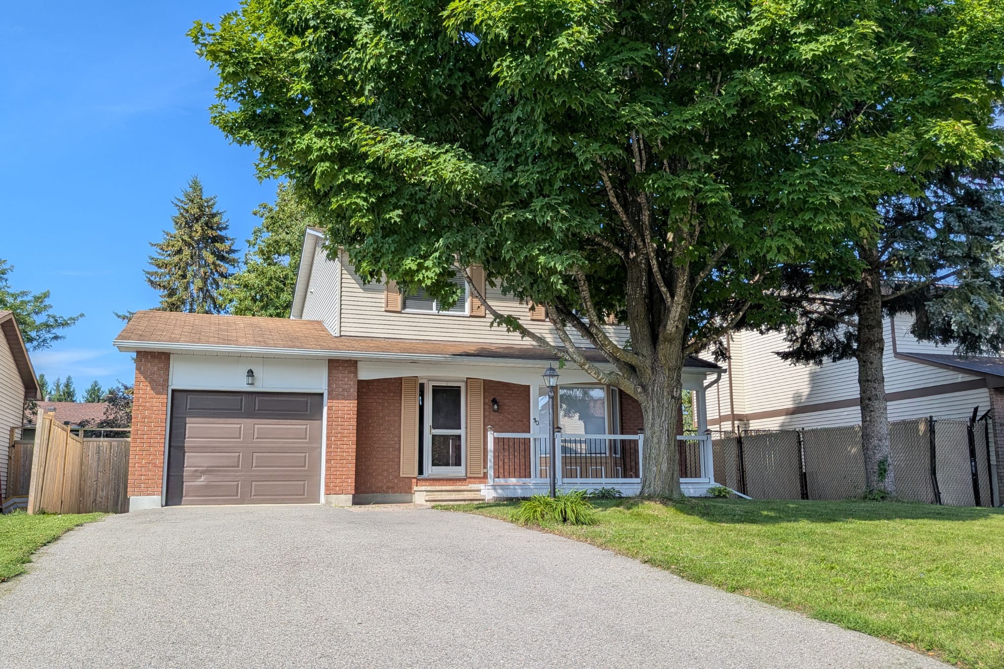 30 Bartley Crescent Nepean ON K2J 2J7 (1)
