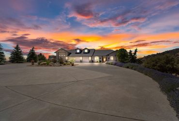 You Can Have It All! – 24061 Jacaranda Dr, Bear Valley Springs, CA