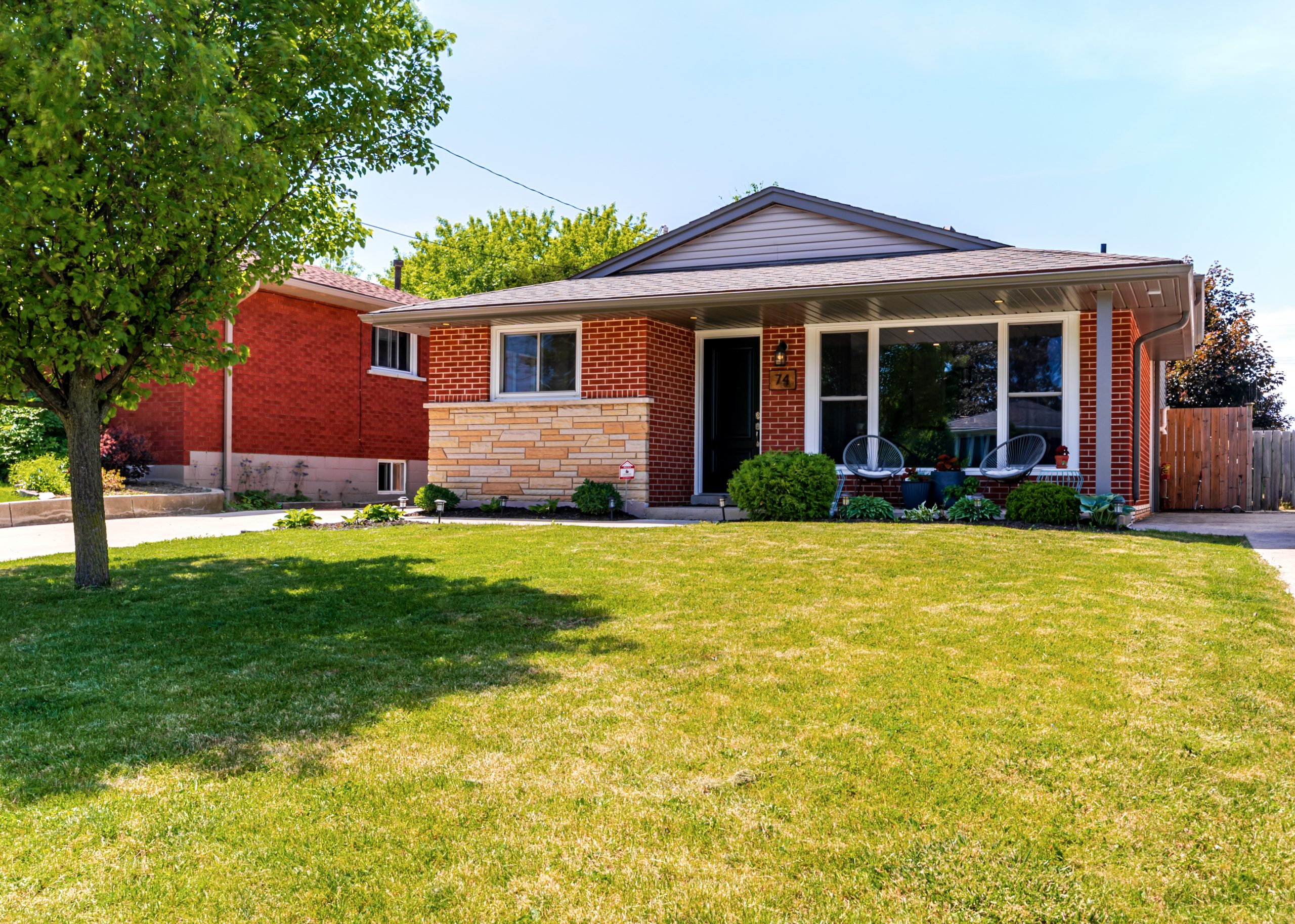 74 Greeningdon Drive, Hamilton, On L9A3A7