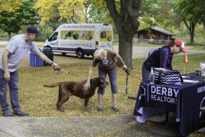 Derby Realtors Pet Portraits in the Park Client Event