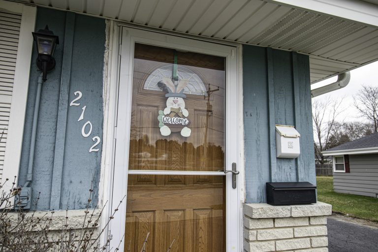 2102 Michigan Avenue - Front Door