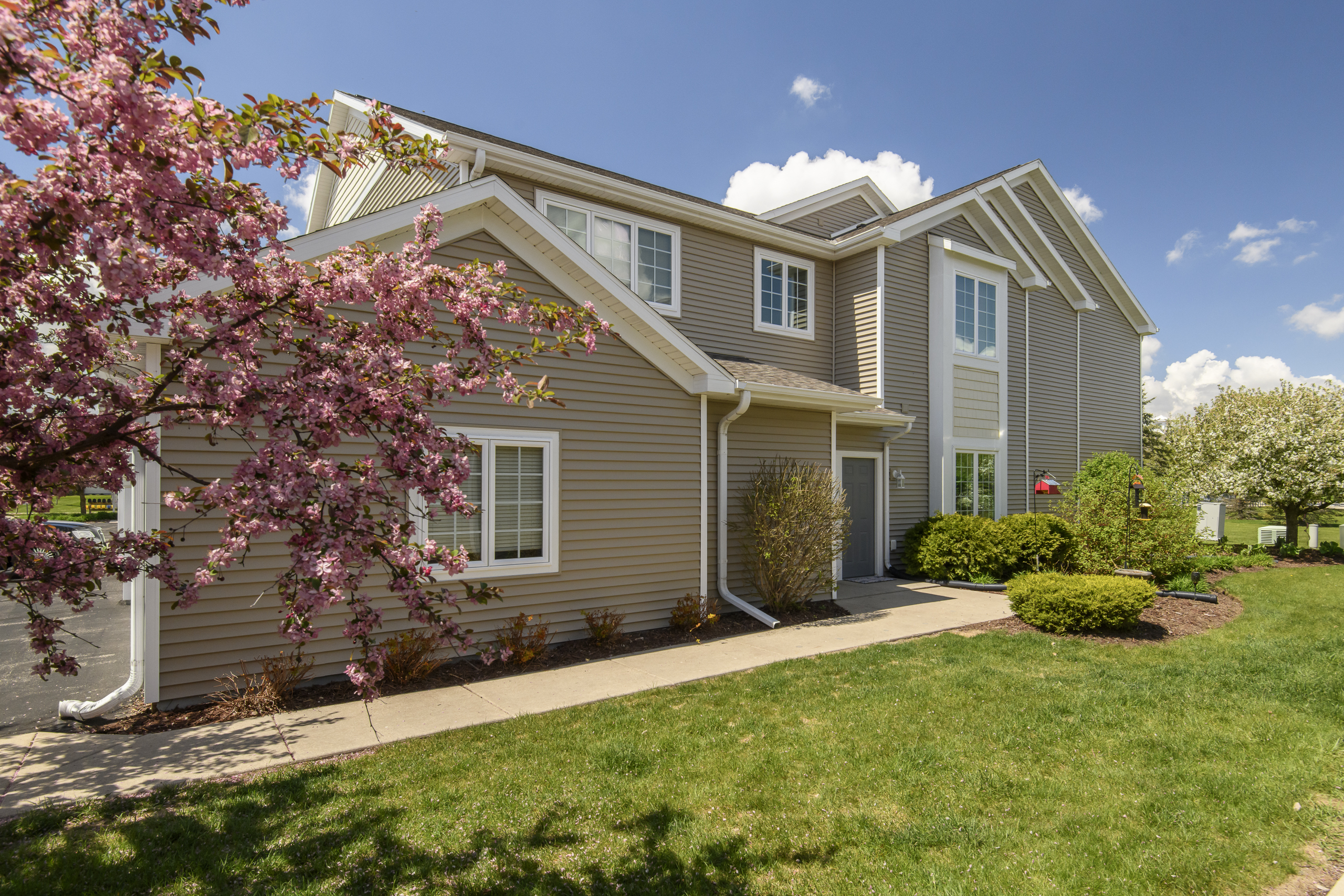 770 Bridlewood-09