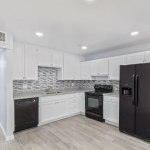 3237 W Wethersfield Road Phoenix AZ 85029 - Kitchen 1