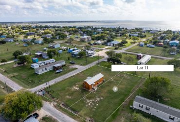 1103 W Houston Ave, Seadrift, Texas 77983