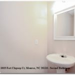 Interior - bathroom2