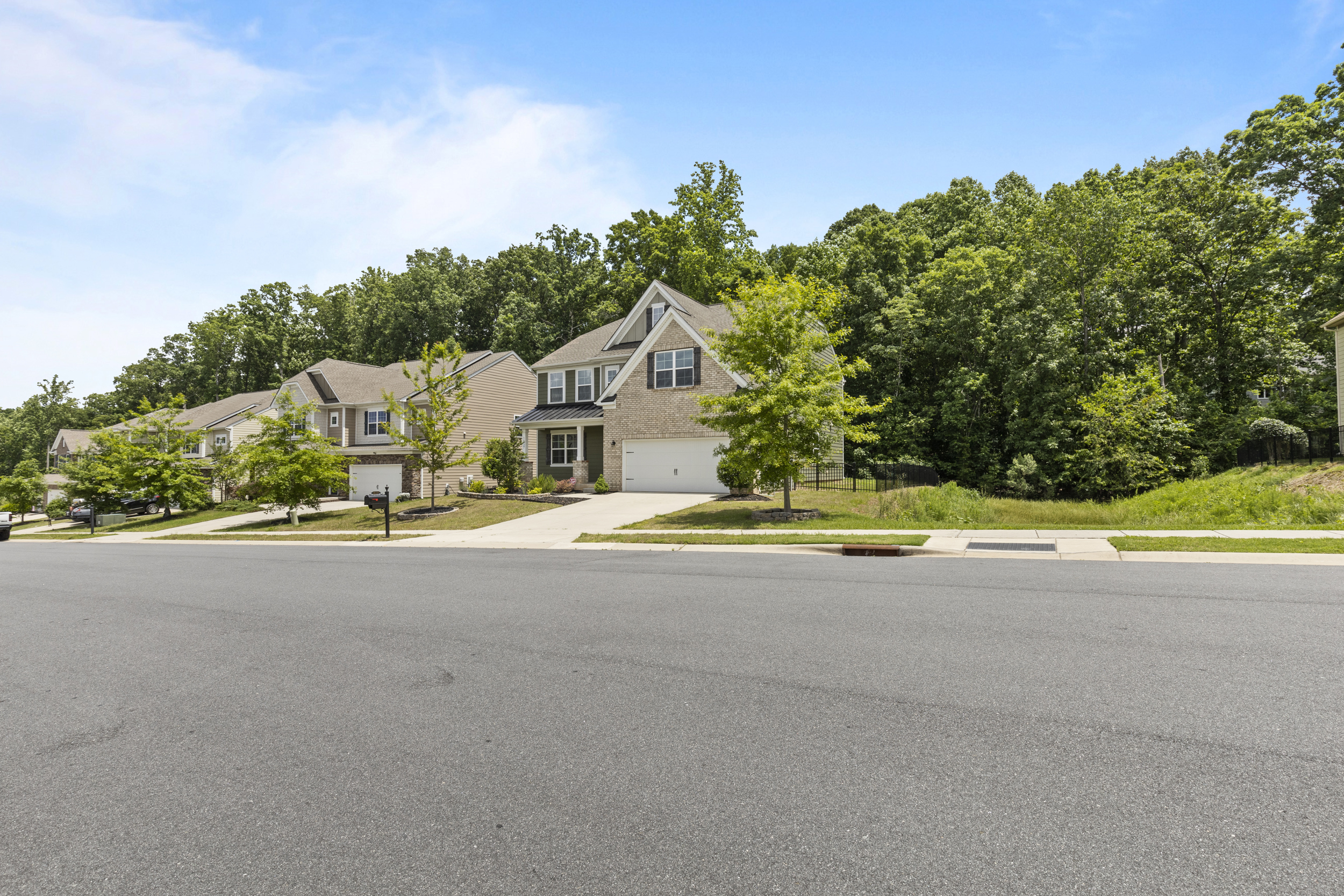 16327 Palisades Commons Drive, Charlotte, NC 28278