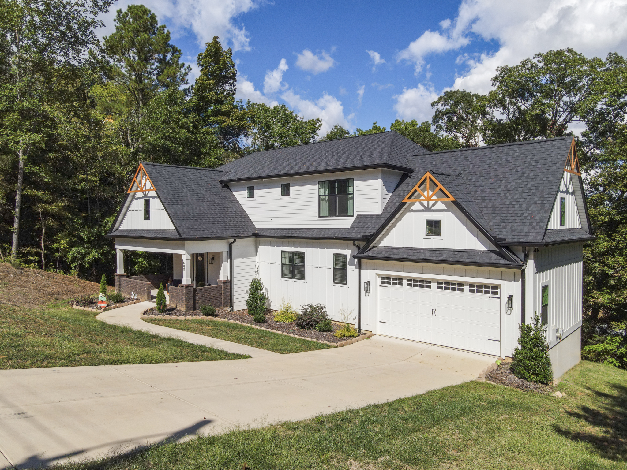 685 Knollcrest Drive NE, Concord, NC 28025