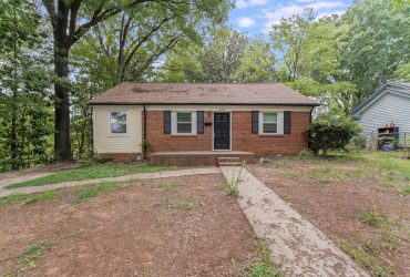 For Sale: 2214 Grimes Street, Charlotte, North Carolina 28206