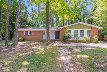 For Sale: 6513 Old Post Road, Charlotte, North Carolina 28212