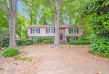 For Sale: 7420 Castlebar Road, Charlotte, North Carolina 28270