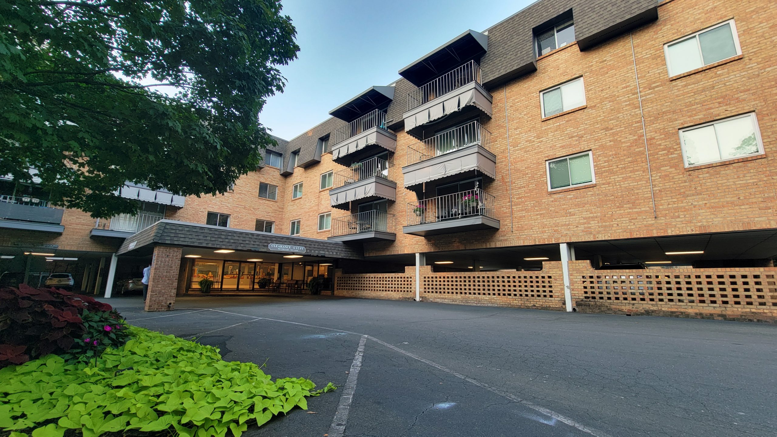 1323 Queens Road #320, Charlotte, NC 28207
