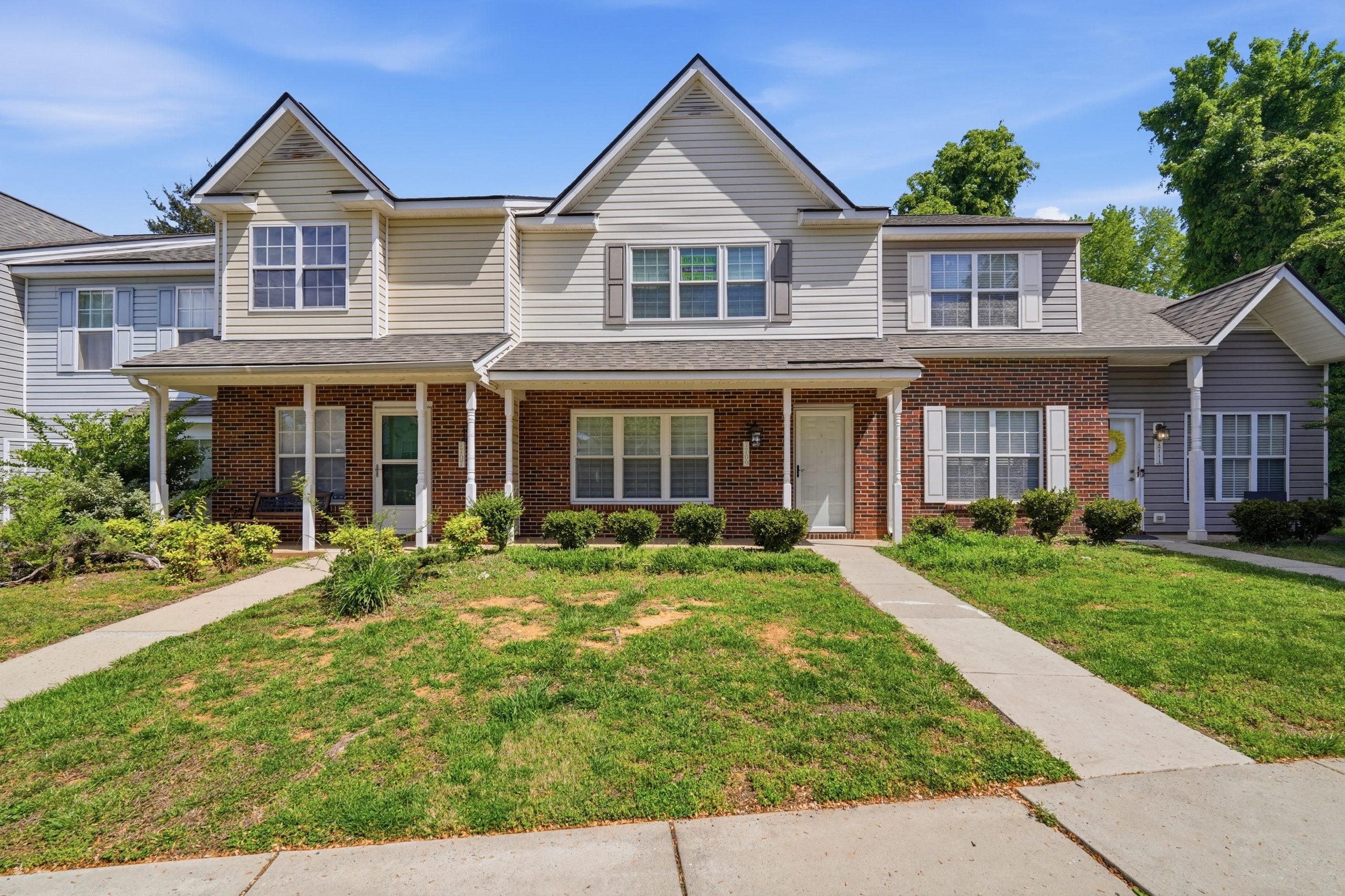 7709 Petrea Lane, Charlotte, NC 28227