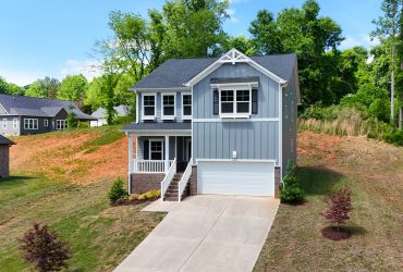 For Sale: 5145 Mark Drive NE, Hickory, North Carolina 28601