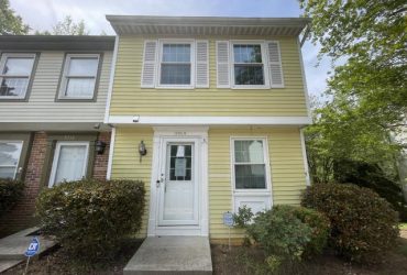 For Sale: 7352 Pebblestone Drive #A, Charlotte, North Carolina 28212