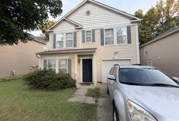 For Sale: 1301 Allegiance Drive, Charlotte, North Carolina 28217