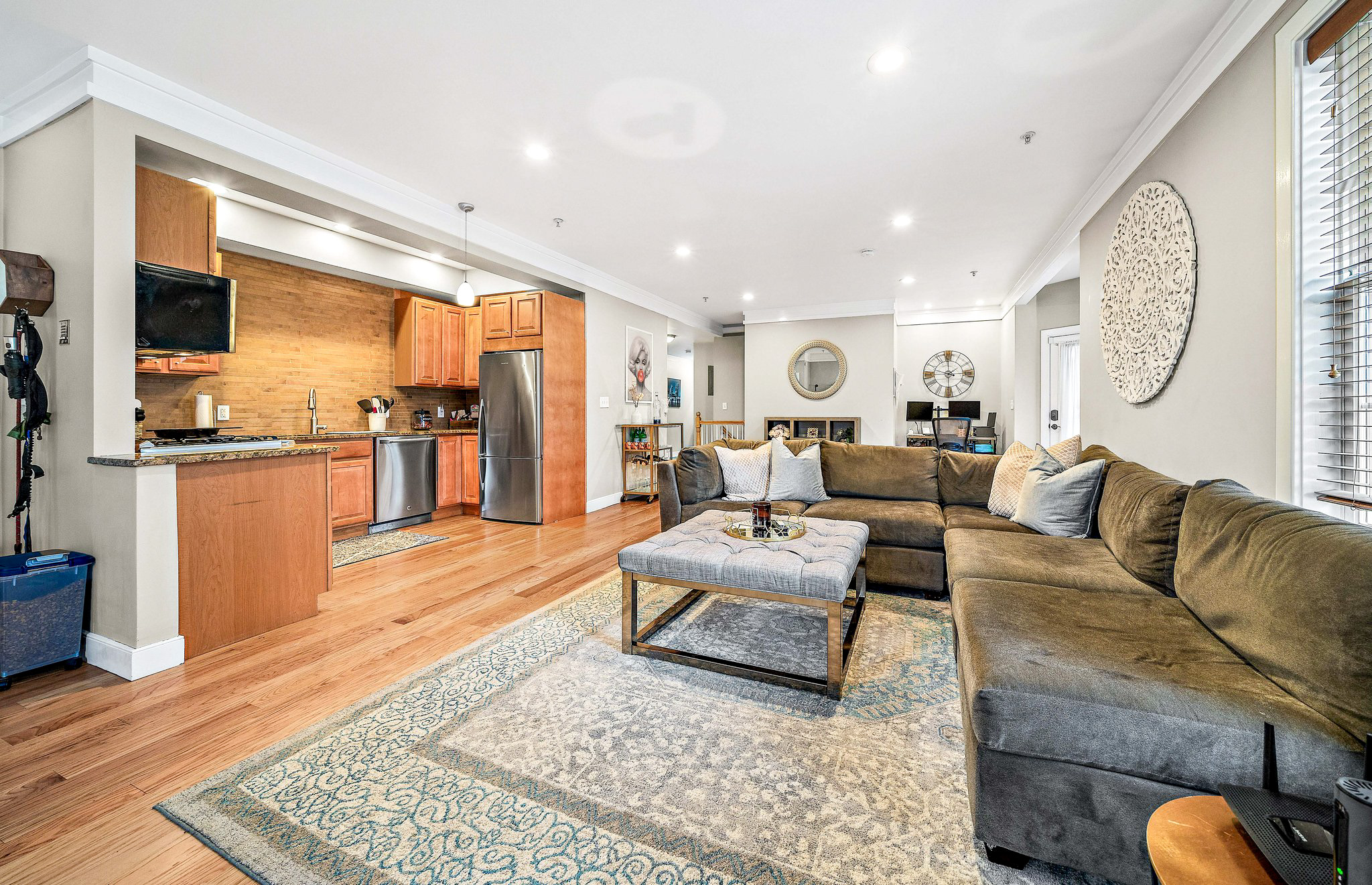96 Neponset Ave #2