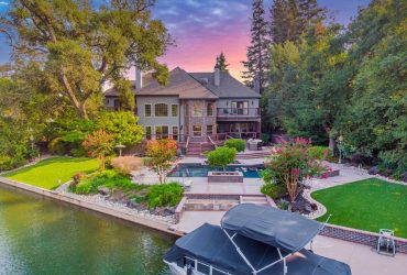 249 Royal Oaks Ct, Lodi, CA 95240