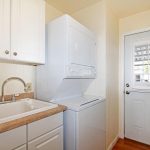 180 Overbrook Drive, Folsom, Ca 95630.LaundryRoom