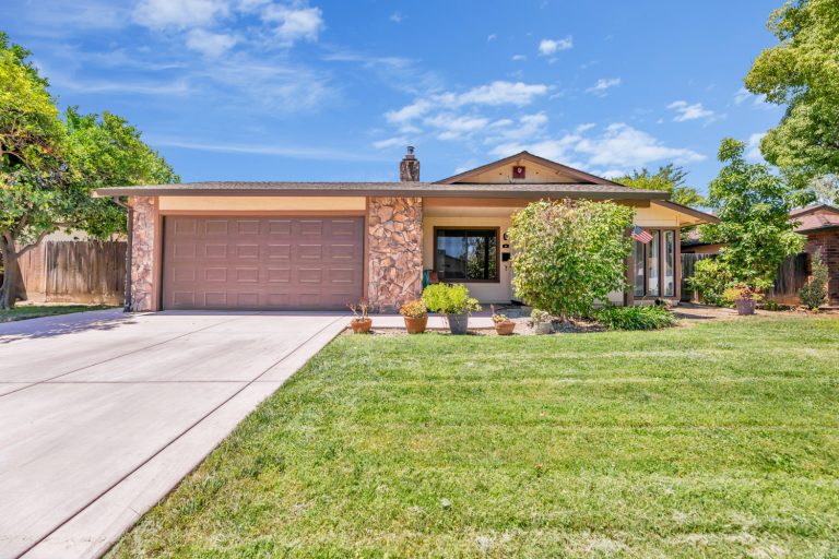 10 Glenville Circle, Sacramento, CA- MLS Size-2