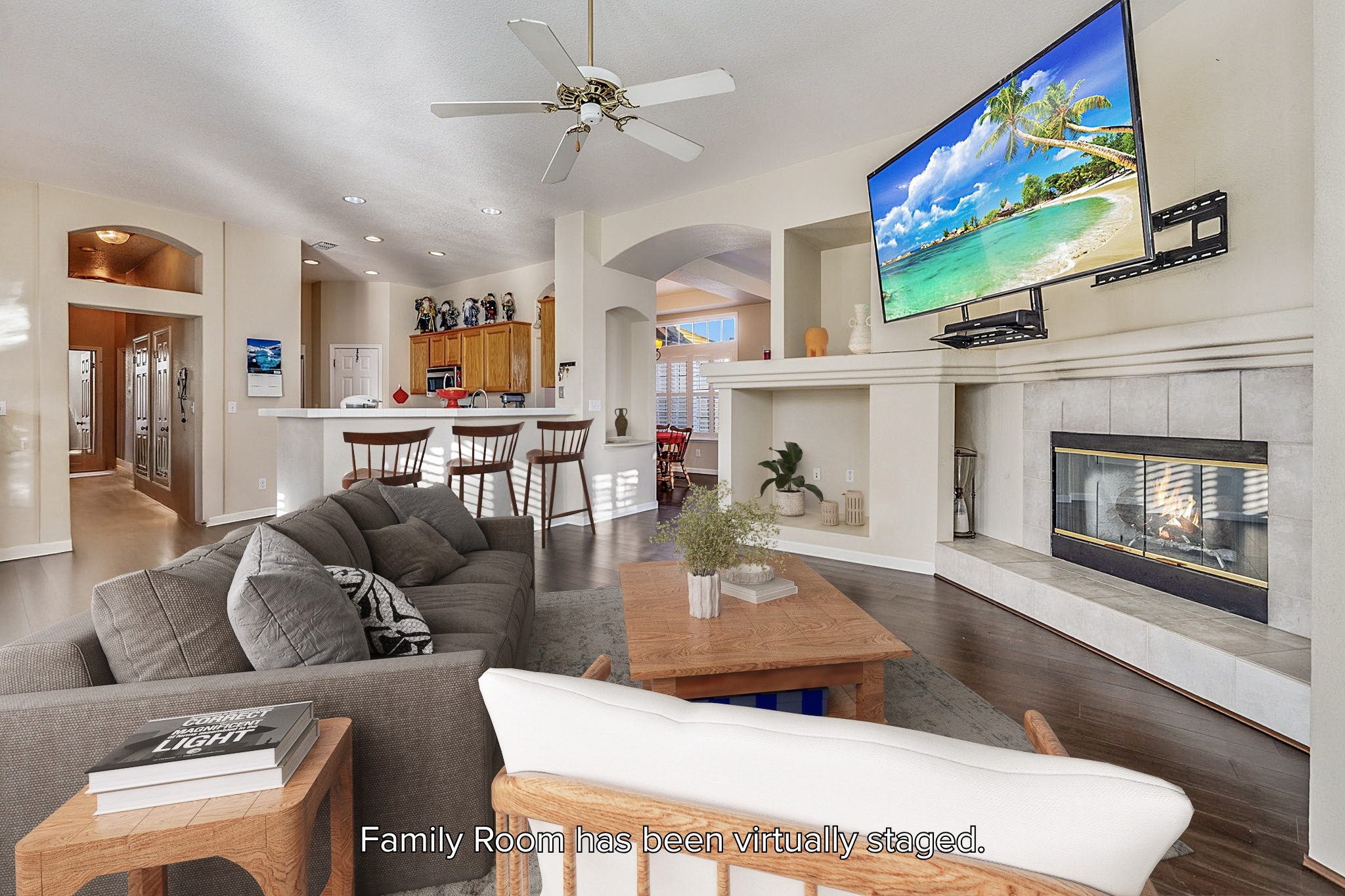 8478 Alameda Park Dr, Elk Grove, CA 95624
