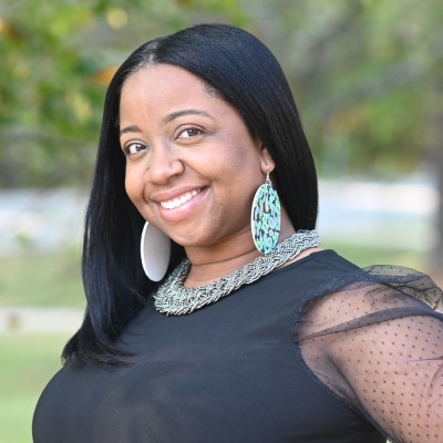 Ireeshia Saunders