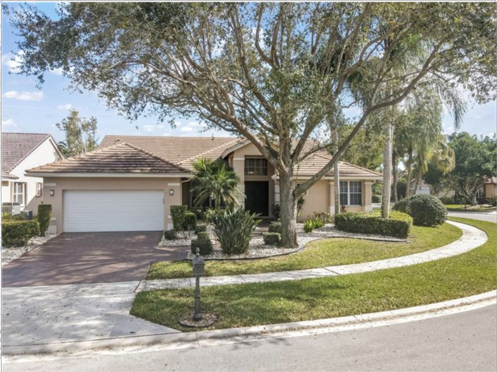 7853 Dorchester Rd, Boynton Beach FL 33472-5008