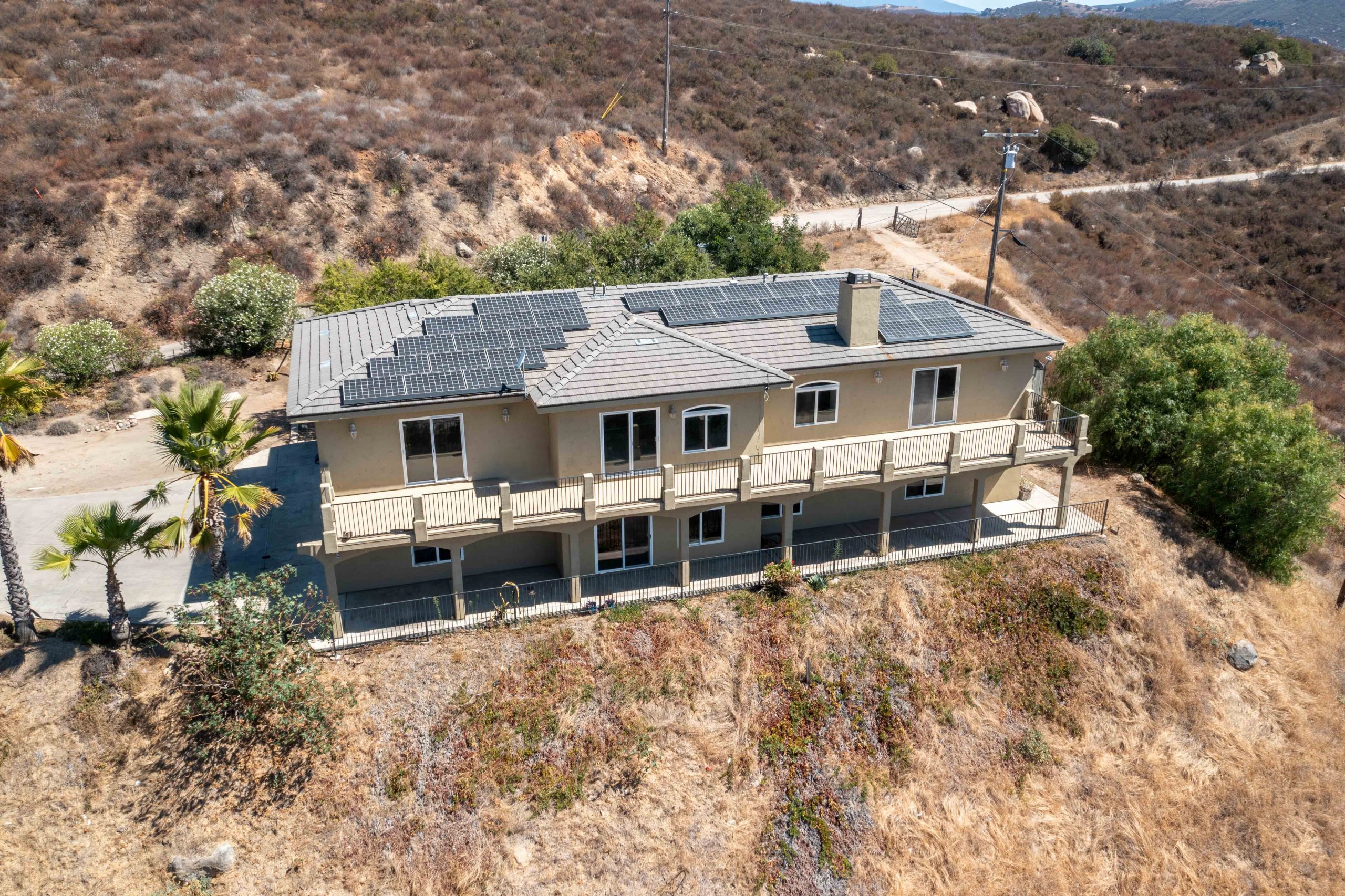 19075 Caesar Dr., Ramona, CA 92065