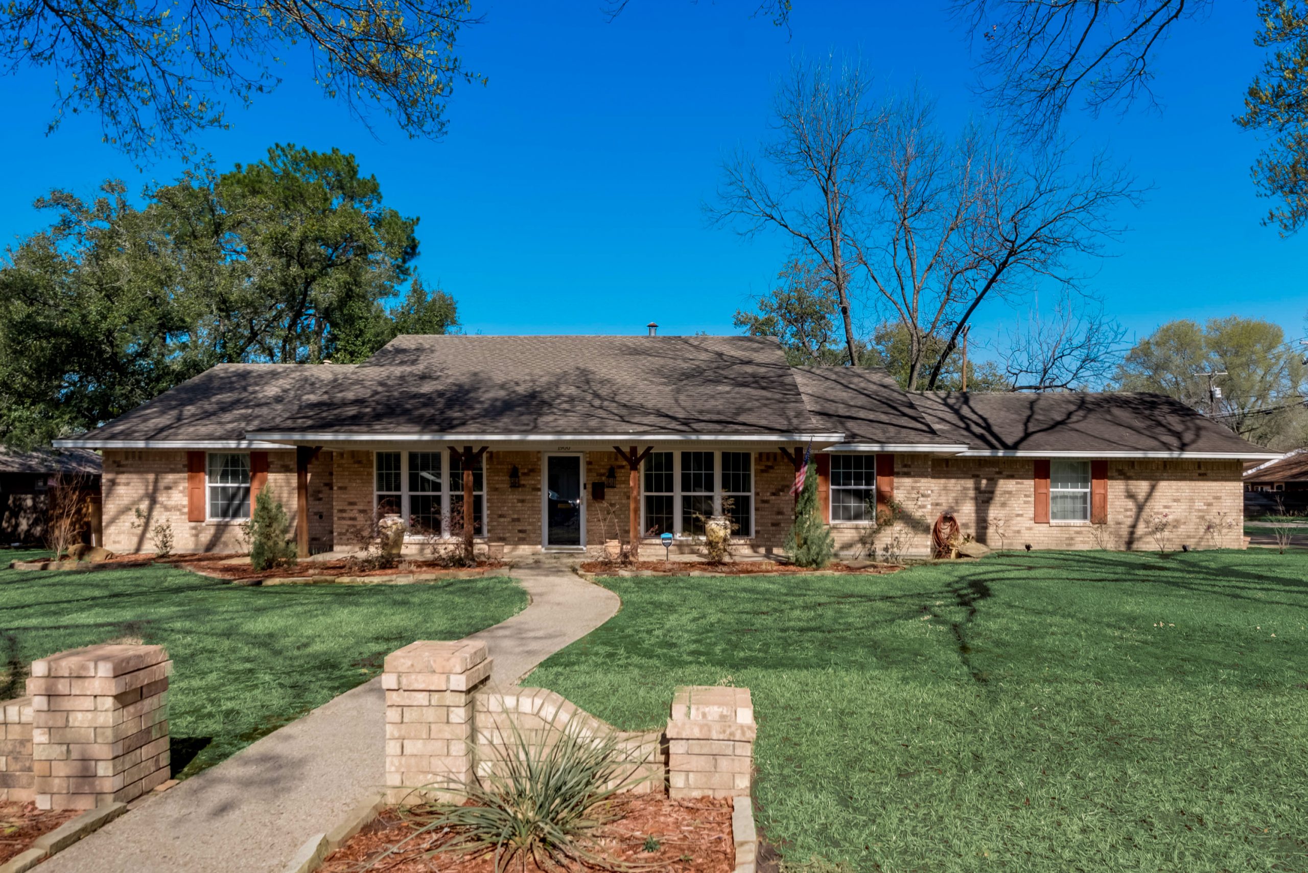 1900_sycamore_avenue_6018205_002