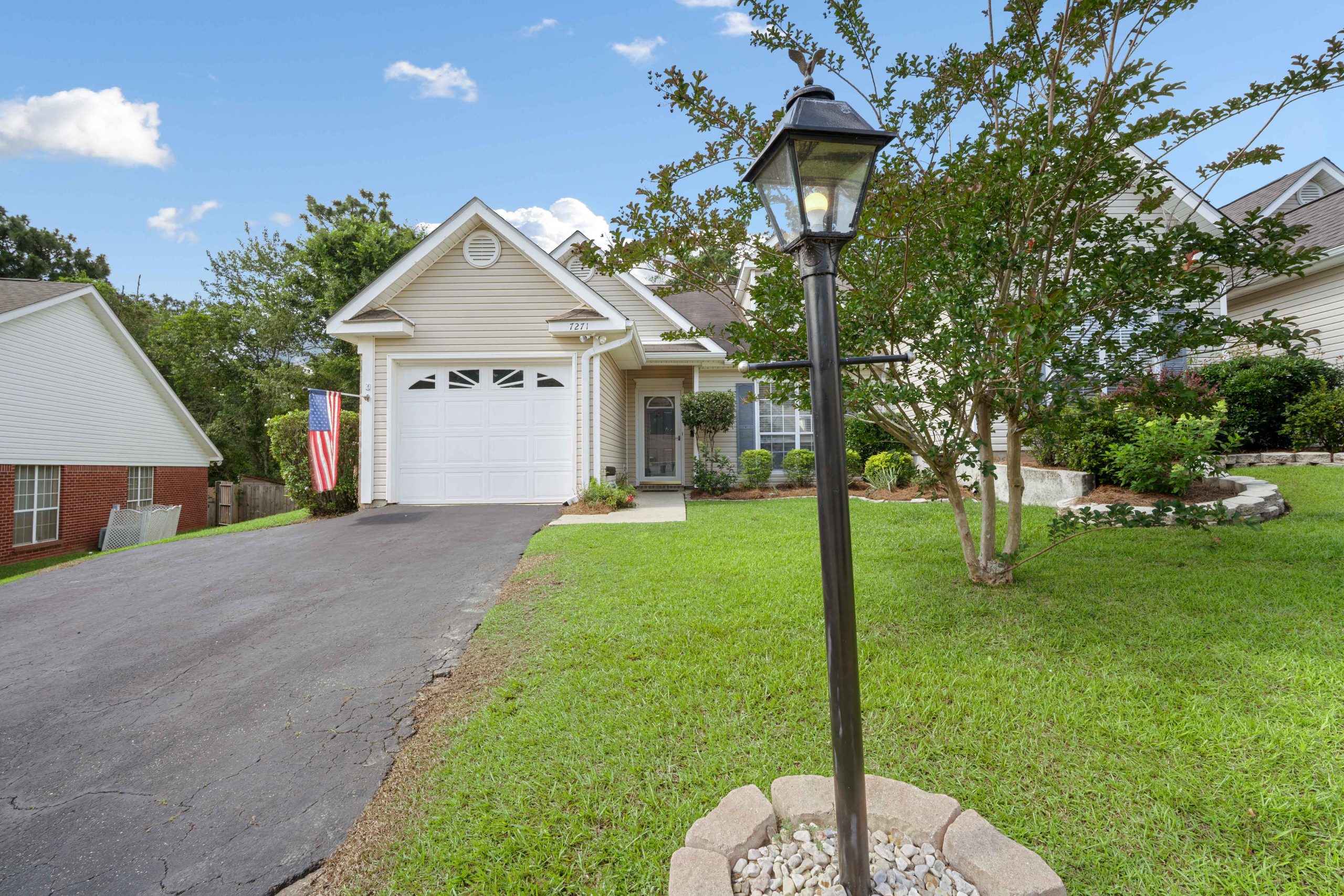 7271 Spring Lake Dr S Welcome