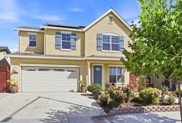 New Price! Nature. Wine. Coast. All within reach