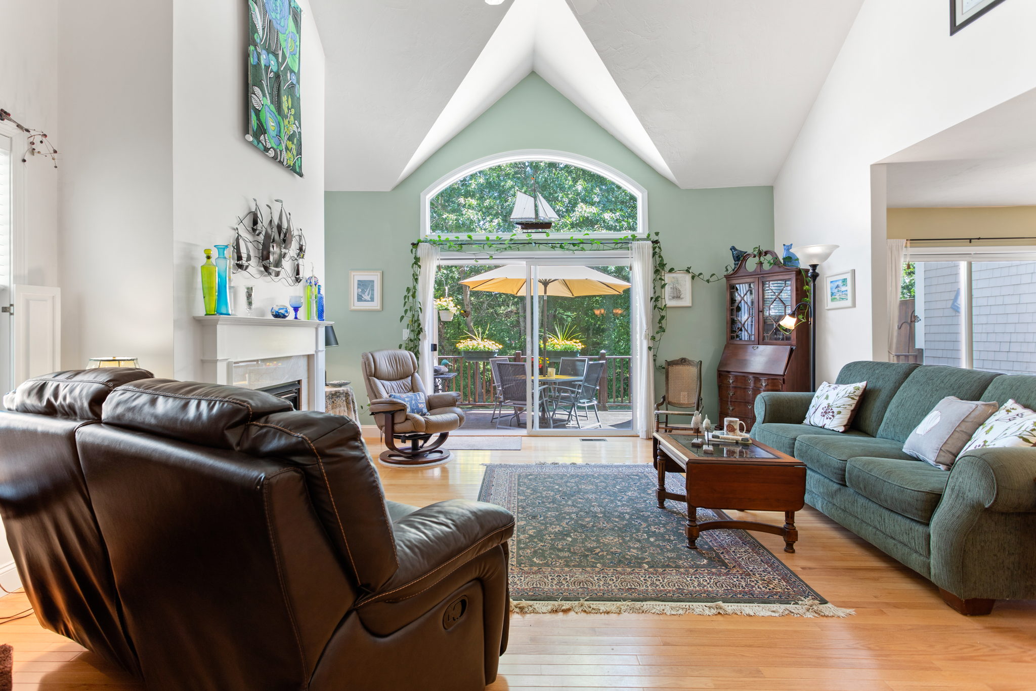 9-web-or-mls-1 Prestwick Rd Hi Res-5