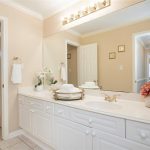 1615 Airline Drive, Katy, TX 77493 - Guest bathroom 1