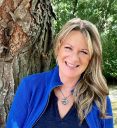 Amy Walton