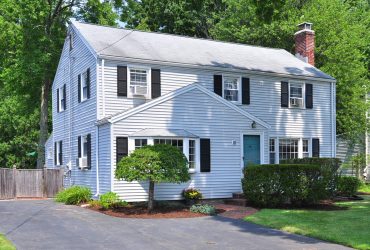 Vacation At Home!! 18 Lawler Road, West Hartford