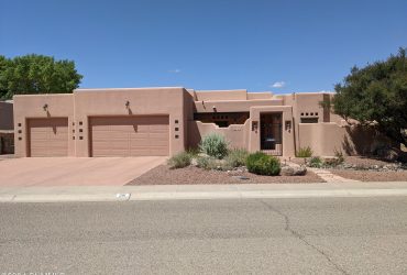 2111 Estancia Pl, Las Cruces, NM 88005