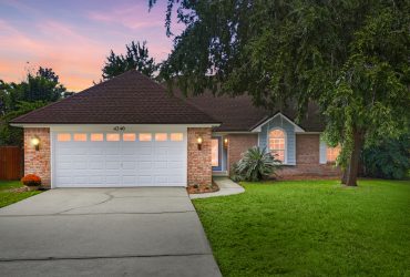 Beautiful 3/2 Cul-De-Sac Home in Mandarin