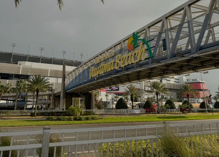 The Coastal Charm of Fall: Why October is a Prime Time to Buy in Daytona Beach Daytona Beach