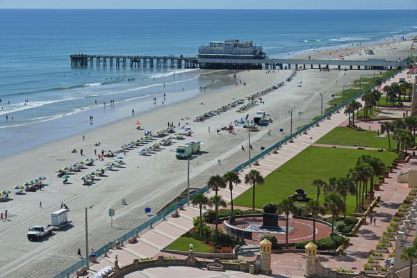 October in Daytona Beach: Navigating the Rental Market in the Off-Season Make Daytona Beach Your Fall Destination