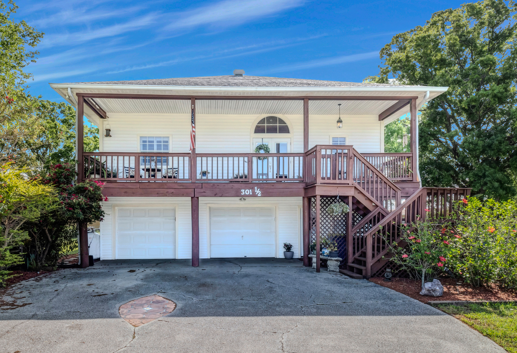 301  1/2 Shore Drive E, Oldsmar, FL 34677