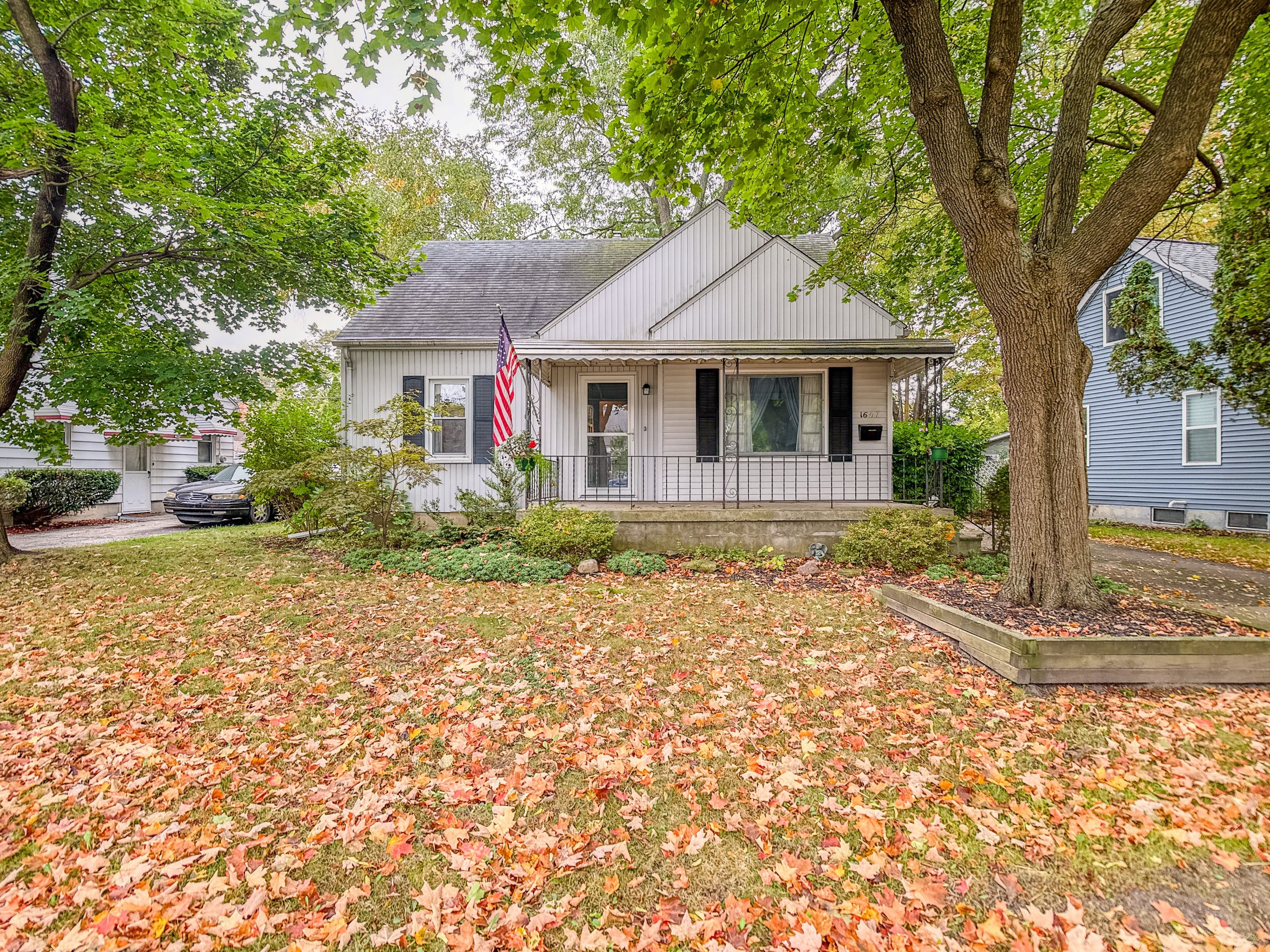 1607 Mulberry Lane, Flint, MI 1