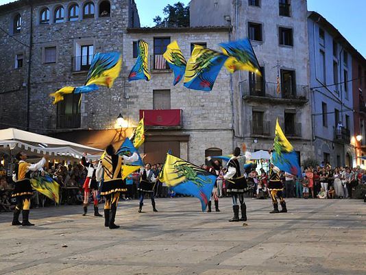 gruppo-storico-sbandieratori-di-fivizzano-1