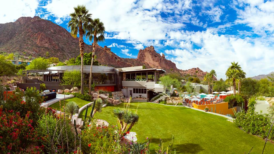 sanctuary-at-camelback-outside-view