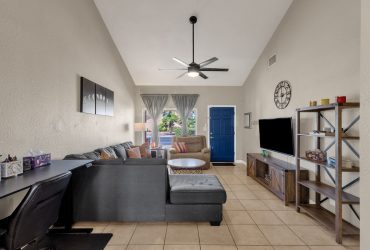 3011 S EXTENSION RD, Mesa, AZ 85210