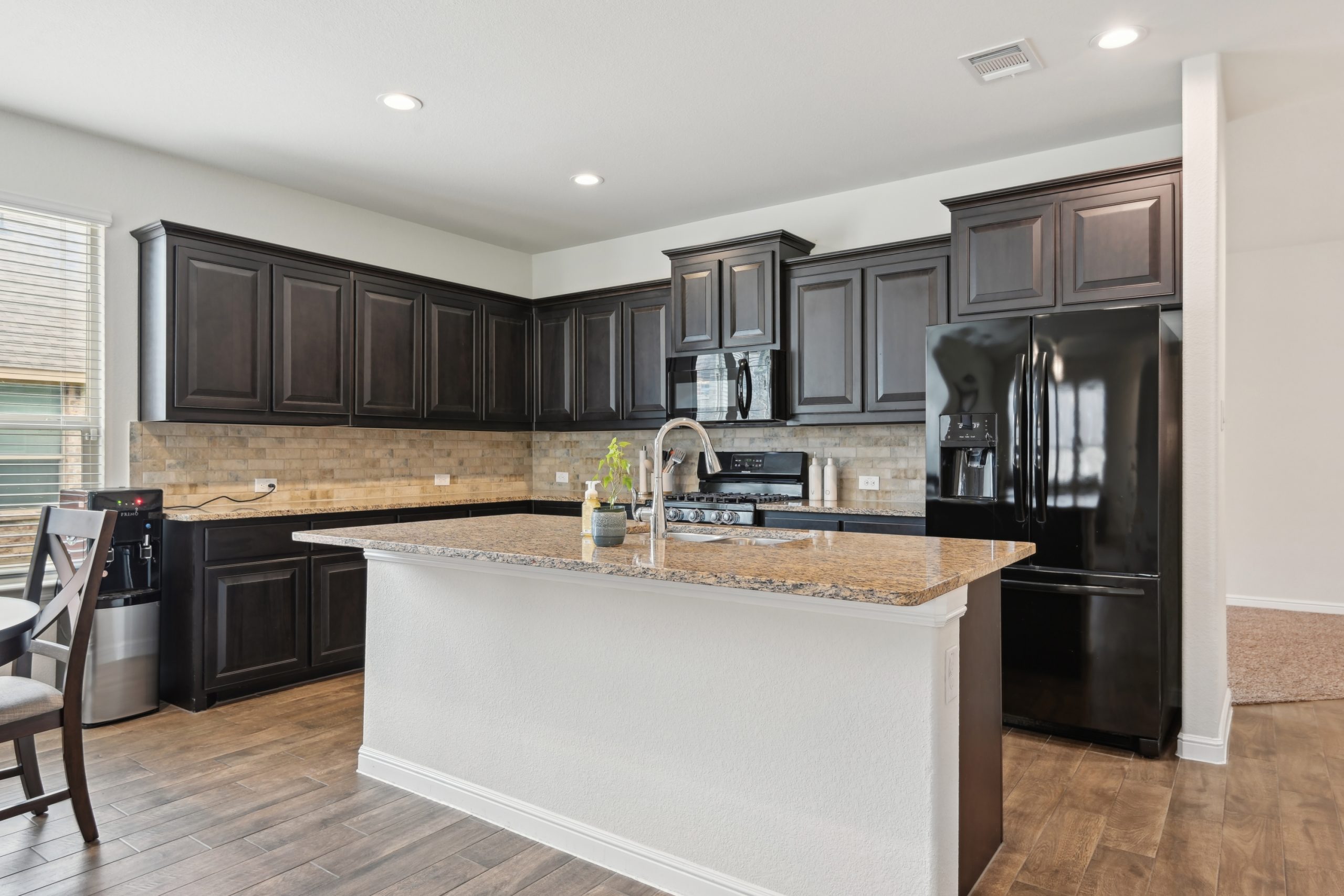 3454 Eloise, Krum, TX 76249